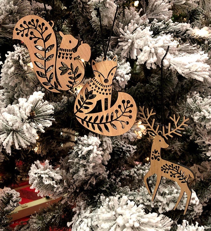 Traditional Wooden Christmas Tree Ornaments